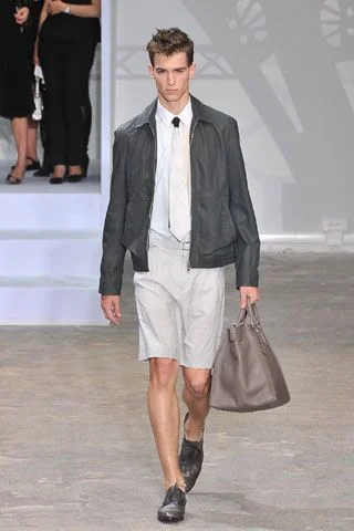 Look 17